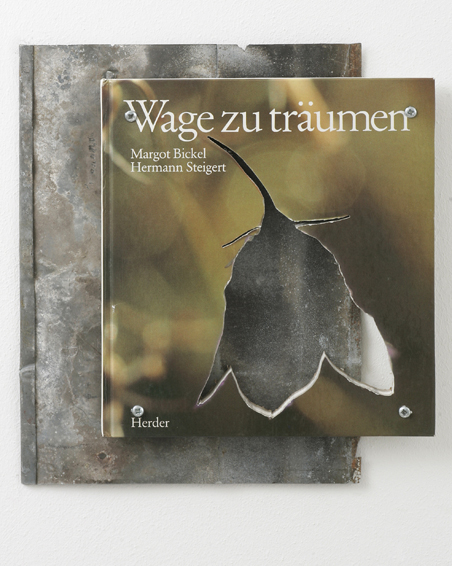 Wage zu träumen, cut out book, zinc, screws, 27 x 30 x 2, 2009